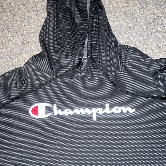 Champion crop top. Xs - Picture 2 of 7